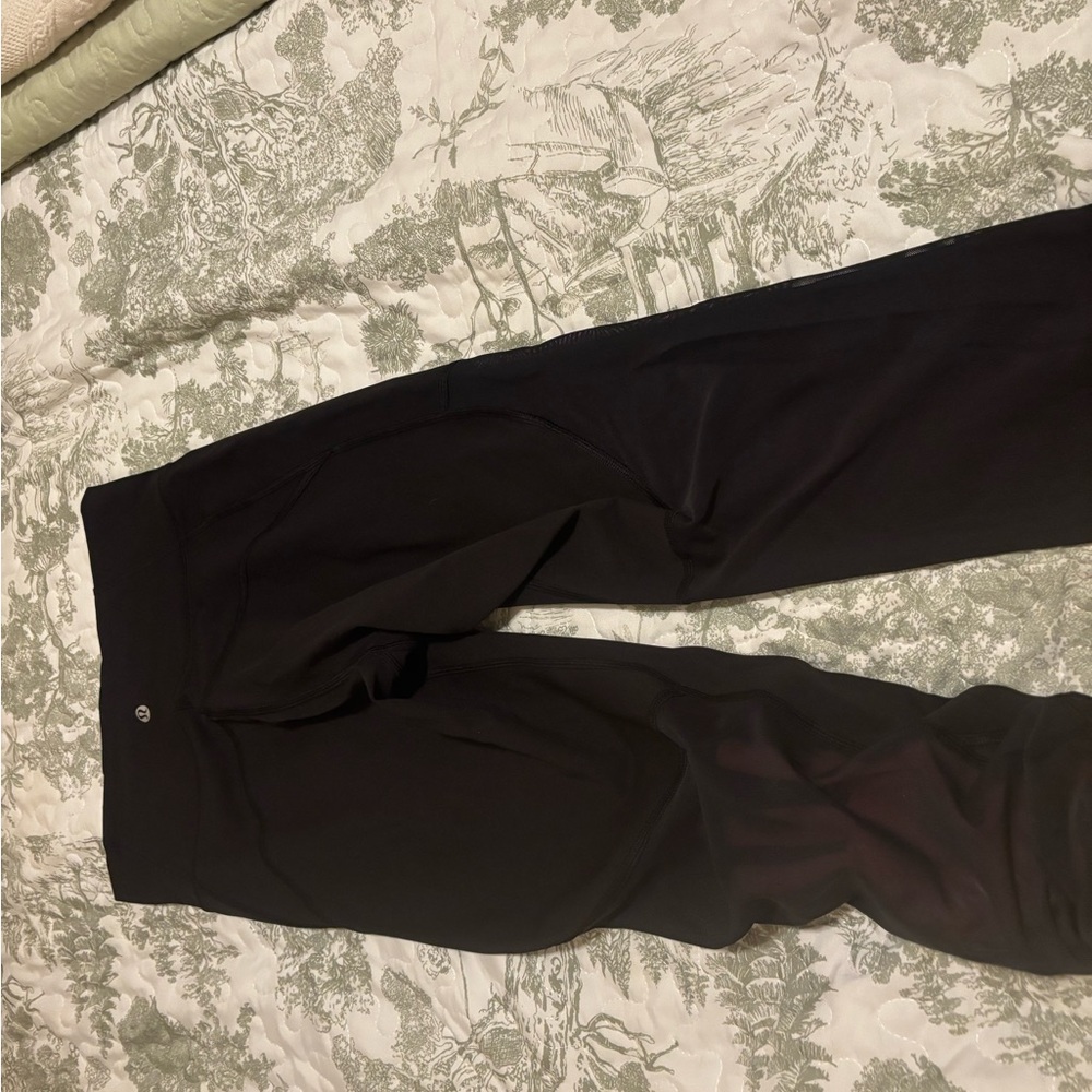 Lululemon sz 8 Black Mesh Leggings tights running yoga gym pilates crossfit - Picture 13 of 14
